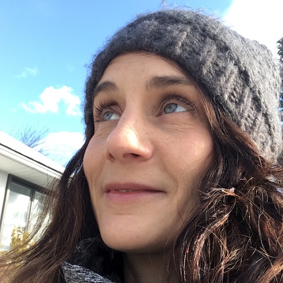 Meet your Posher, Karen - Picture 1 of 1